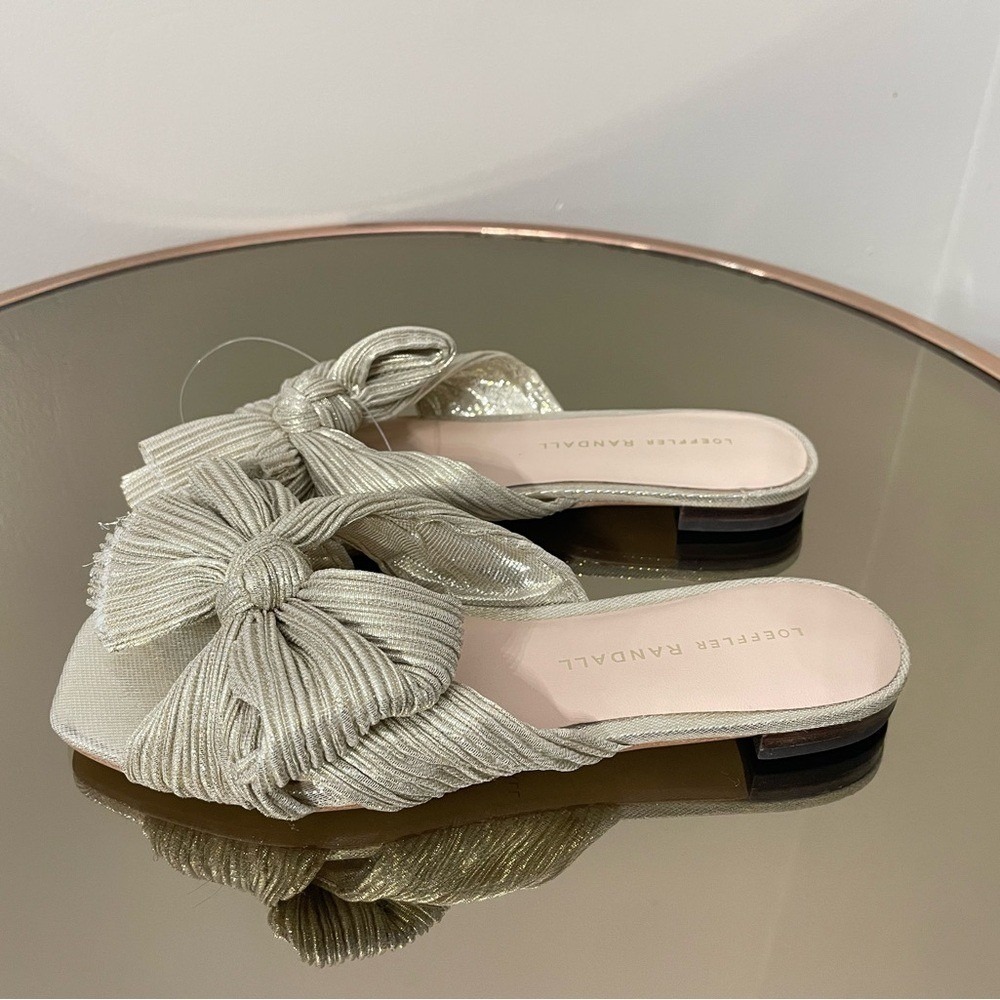Loeffler Randall Daphne Pleated Now Sandals NWOB SZ 5
